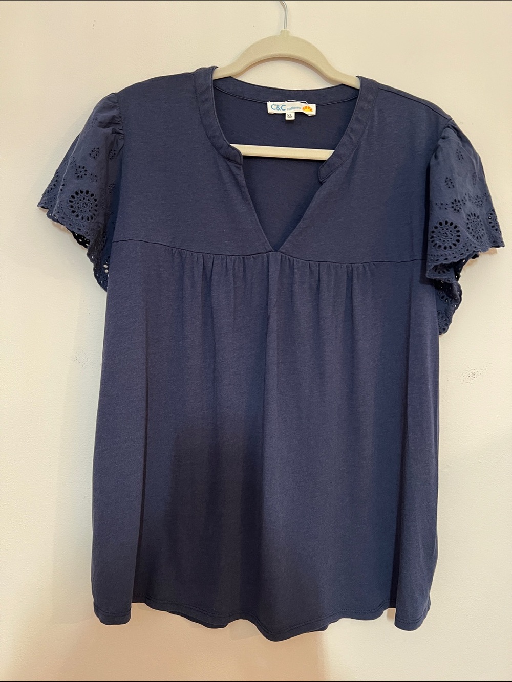 C&C California Navy Eyelet Sleeve V-Neck Tunic Flutter Sleeve Tunic Length